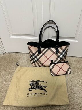 Burberry Supernova Check Bag Tote Coated Canvas Luxury Style VGUC w/Dustbag